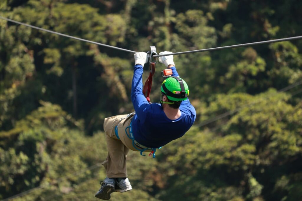 zipline 4135588 1920 1